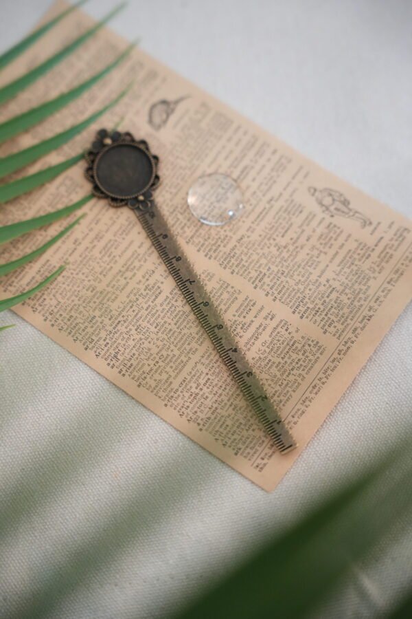 Bookmark – Ruler Style
