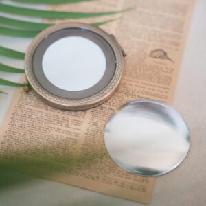 Round Mirror with Aluminum Frame