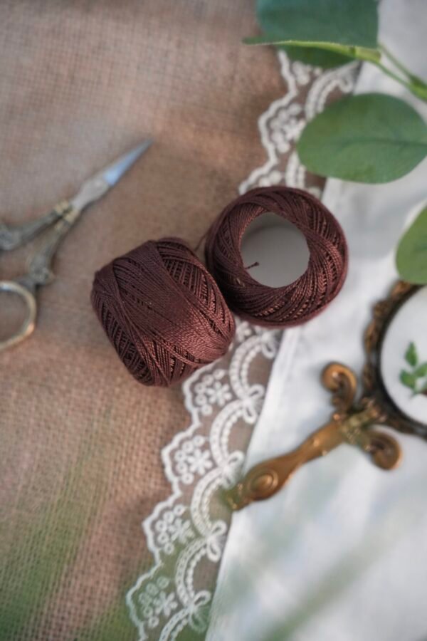 Cotton Perlé Thread (Brown)
