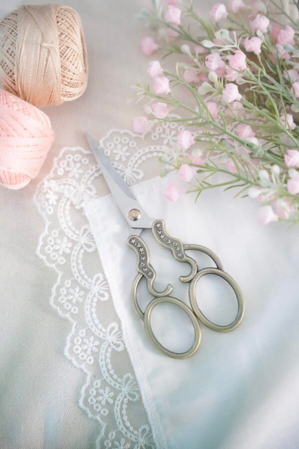 Vintage Sharp Embroidery Scissors - Style16